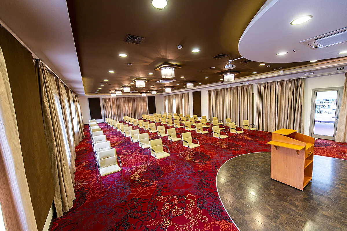 Gastland M0 Hotel és Konferenciaközpont