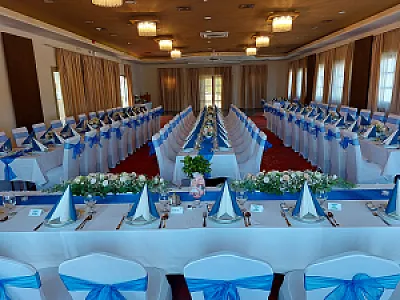 Gastland M0 Hotel és Konferenciaközpont