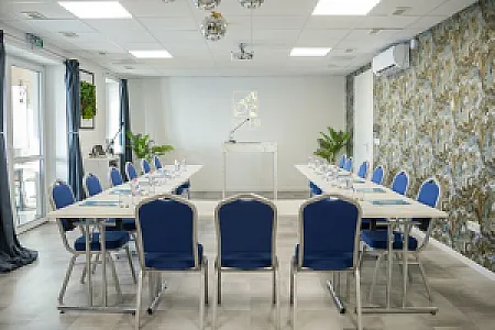Salt Hill Premium Apartments