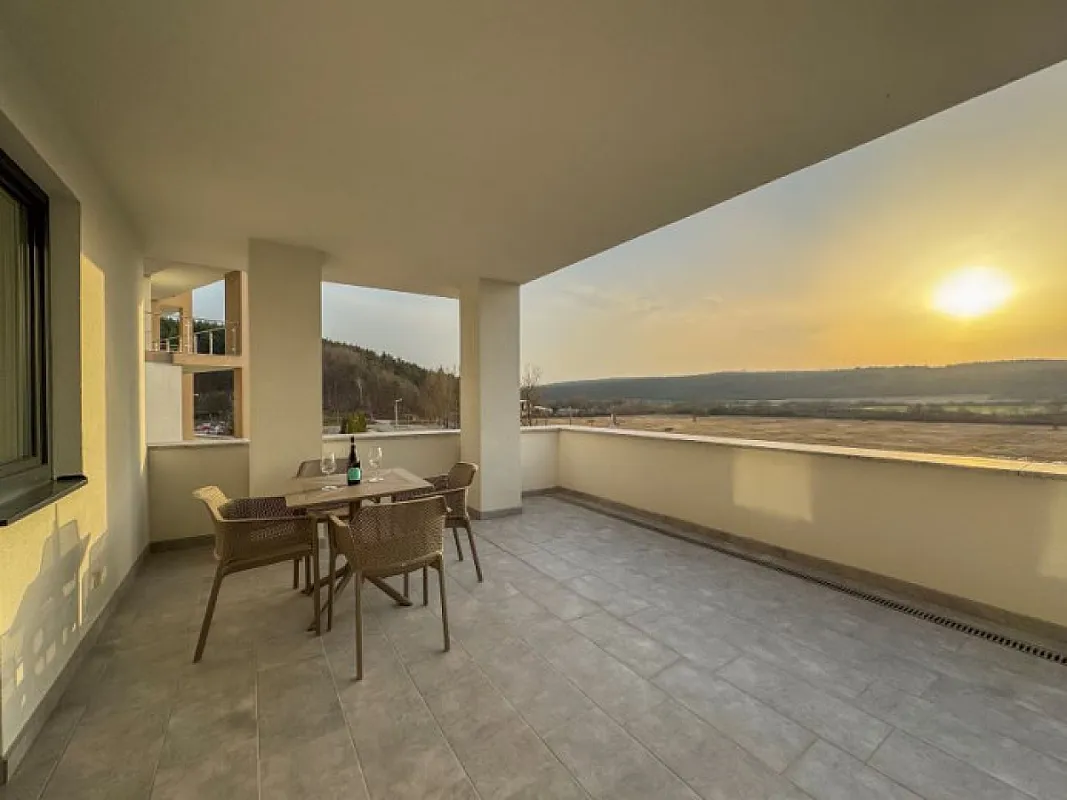 Salt Hill Premium Apartments