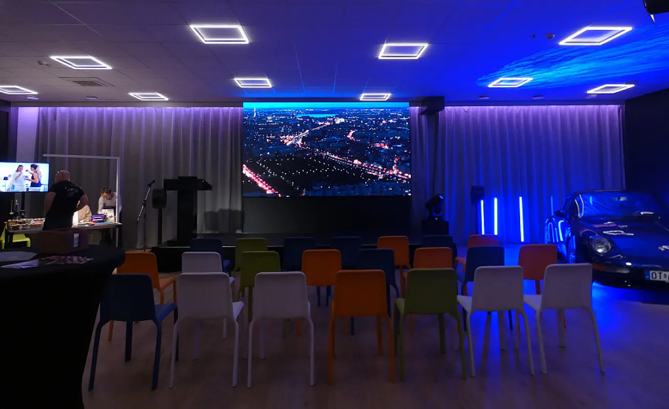 É26 rendezvénytér