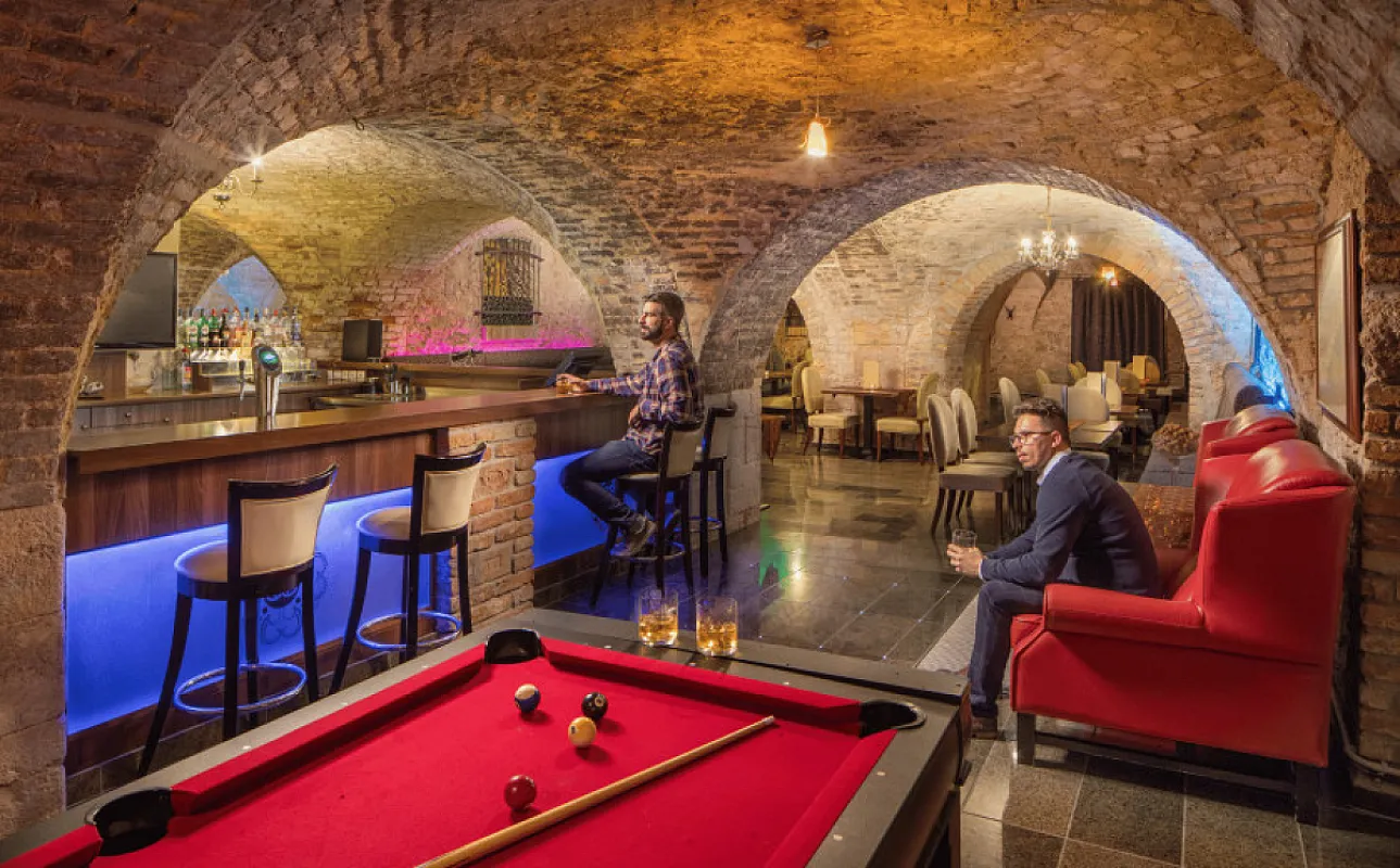 Kristály Imperial Hotel és Pálma Rendezvényház