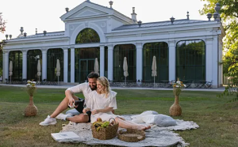 Kristály Imperial Hotel és Pálma Rendezvényház