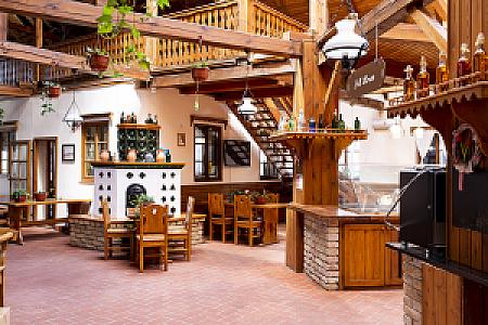 Gastland M1 Hotel és Konferenciaközpont