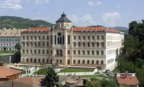 Szent Adalbert Rendezvényközpont