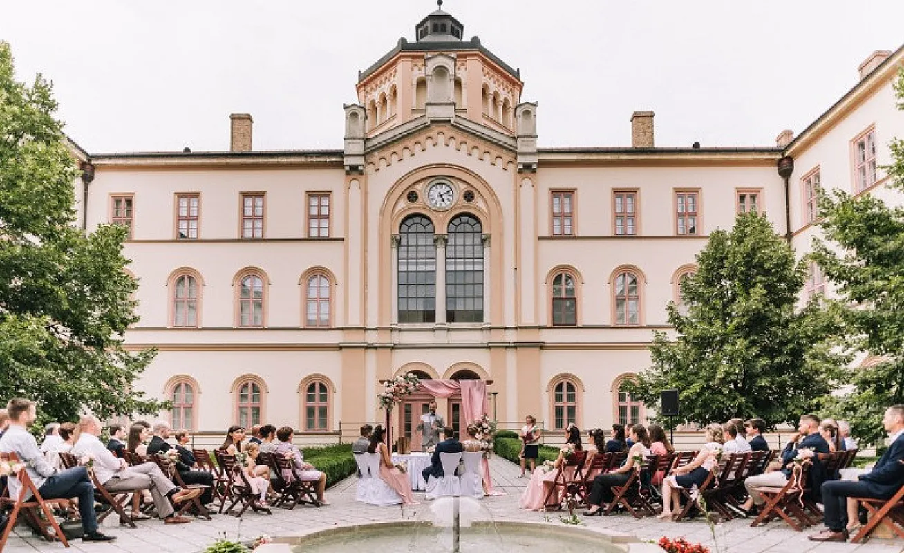 Szent Adalbert Rendezvényközpont