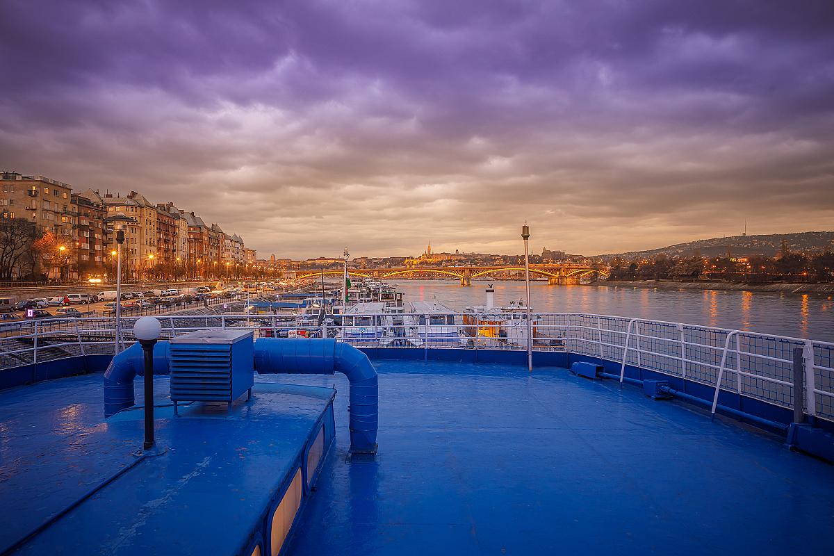 Fortuna Boat Hotel & Restaurant