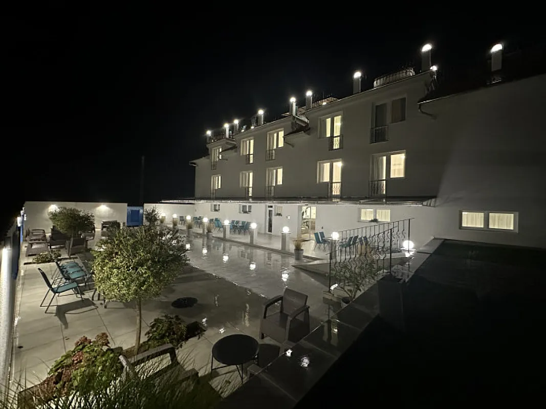 Merlot Borhotel és Látványpince