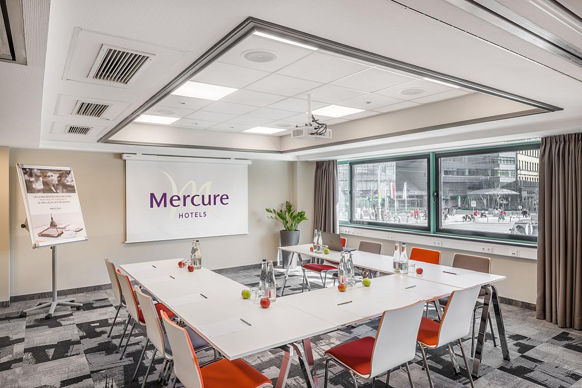 tárgyalóterem Mercure Corona Budapest