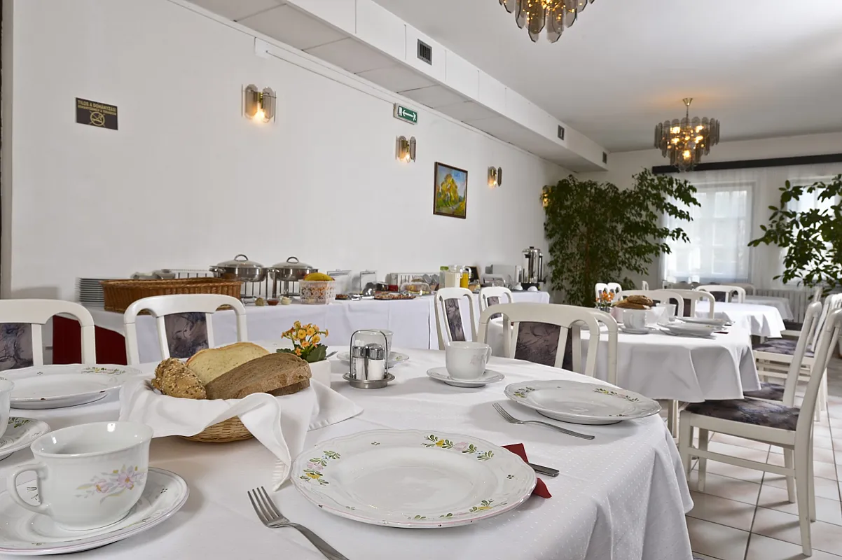 Budai Hotel