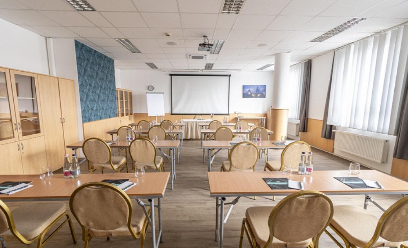 Famulus Hotel rendezvényterem