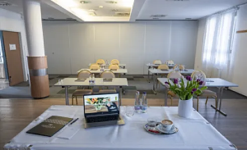 Famulus Hotel