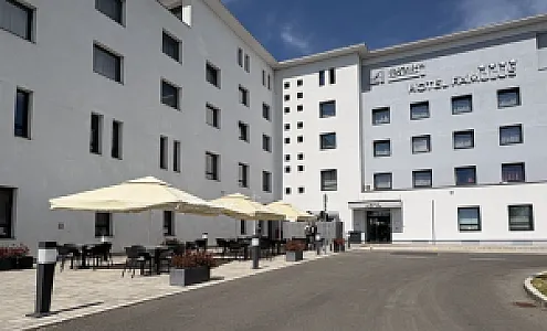 Famulus Hotel