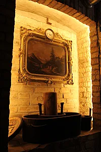 Hősök Csárdája & Restaurant