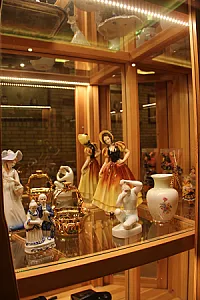 Hősök Csárdája & Restaurant