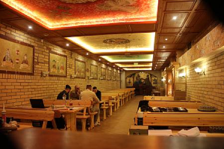 Hősök Csárdája & Restaurant Királyok Terme