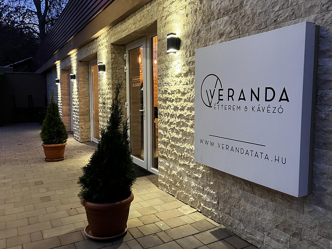 Öreg-tó Hotel és Rendezvénytér