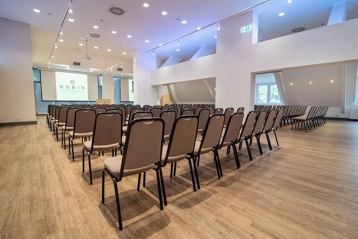 Rubin Wellness & Conference Hotel