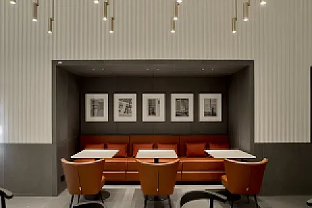 Kozmo Hotel Suites & Spa