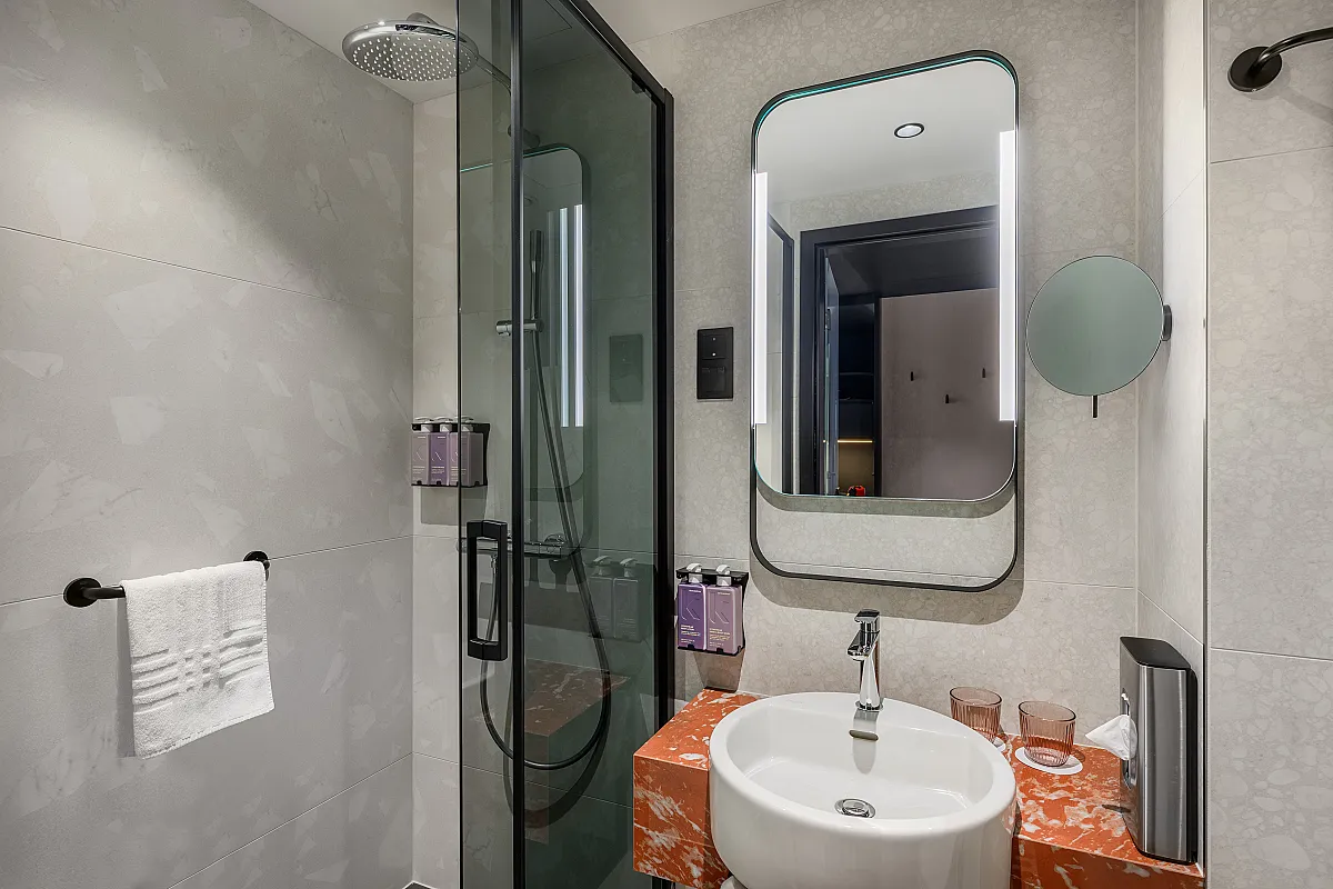 TRIBE Budapest Airport Hotel