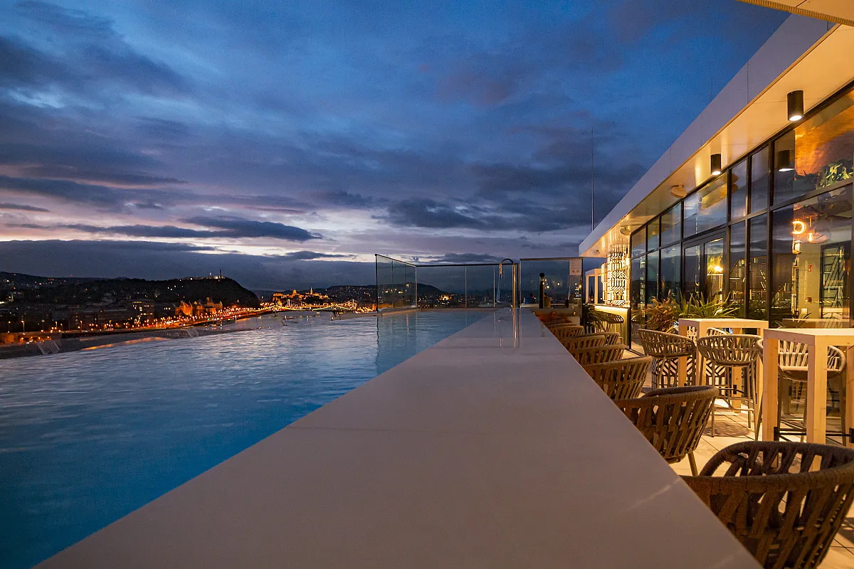 Selva Skybar