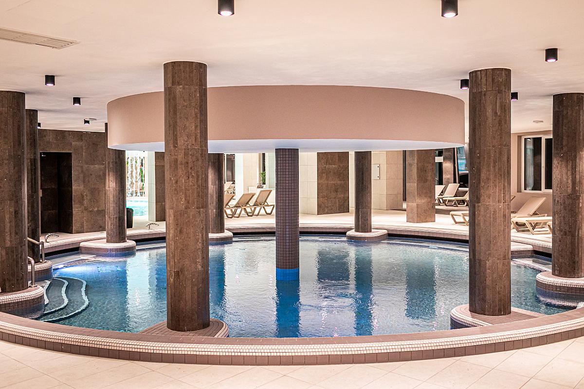 Ambient Hotel & AromaSPA