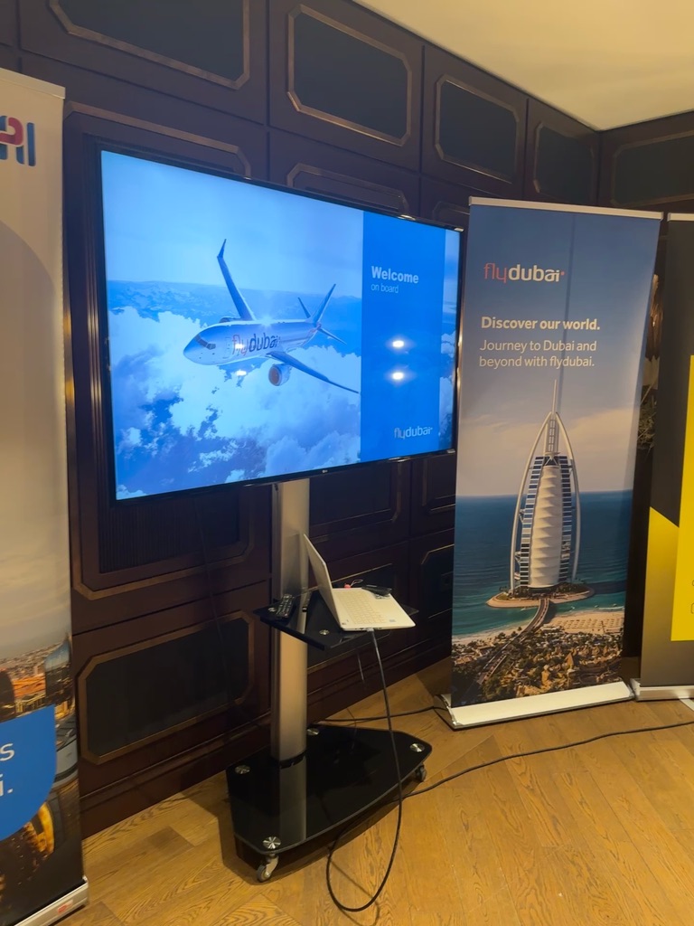 Flydubai Agent Üzleti Reggelik  a Parisi Udvar Budapestben