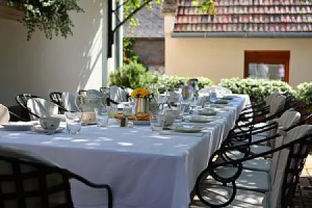 Káli Art Inn Hotel
