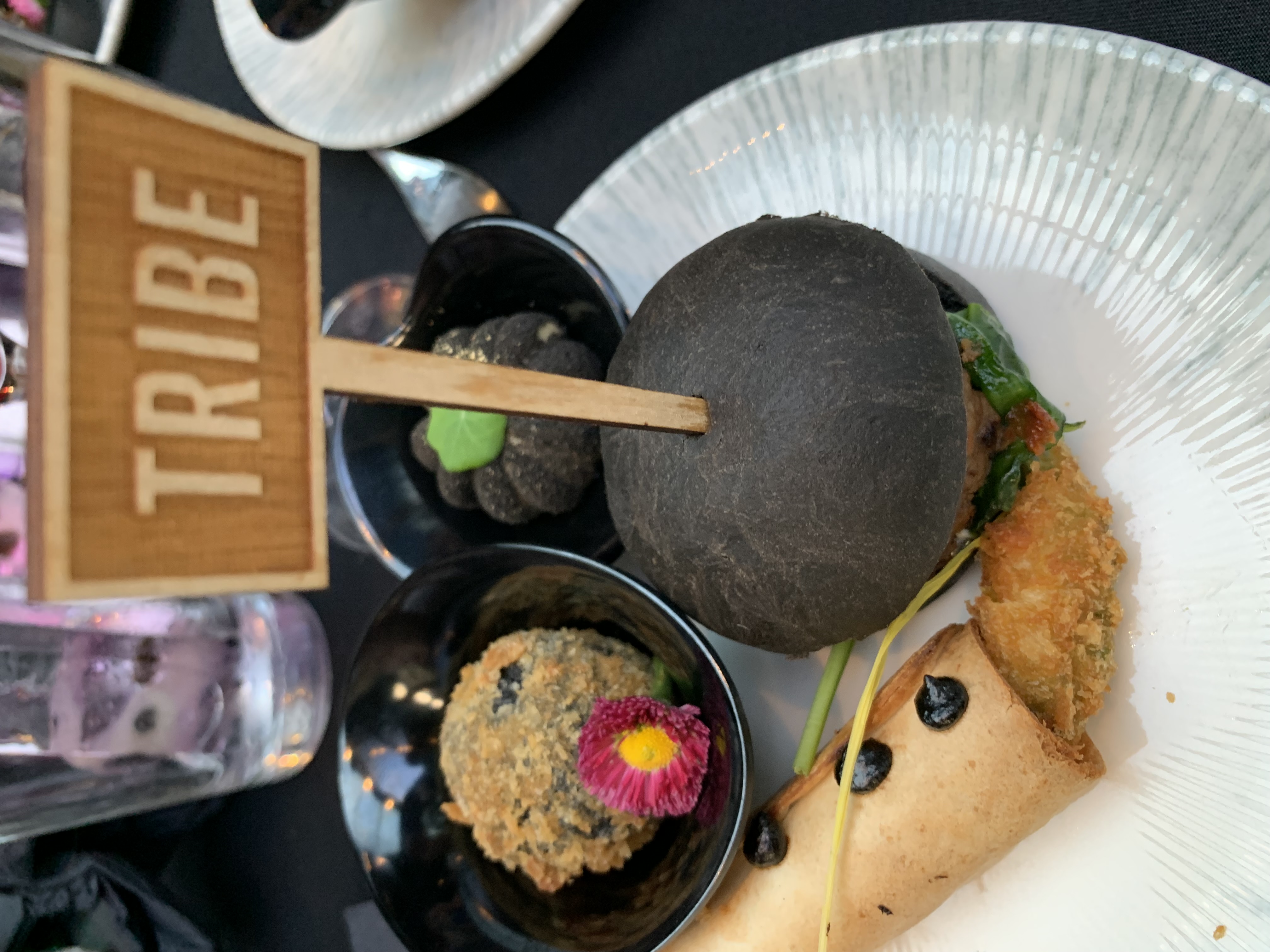 Megnyílt a Tribe skybarja