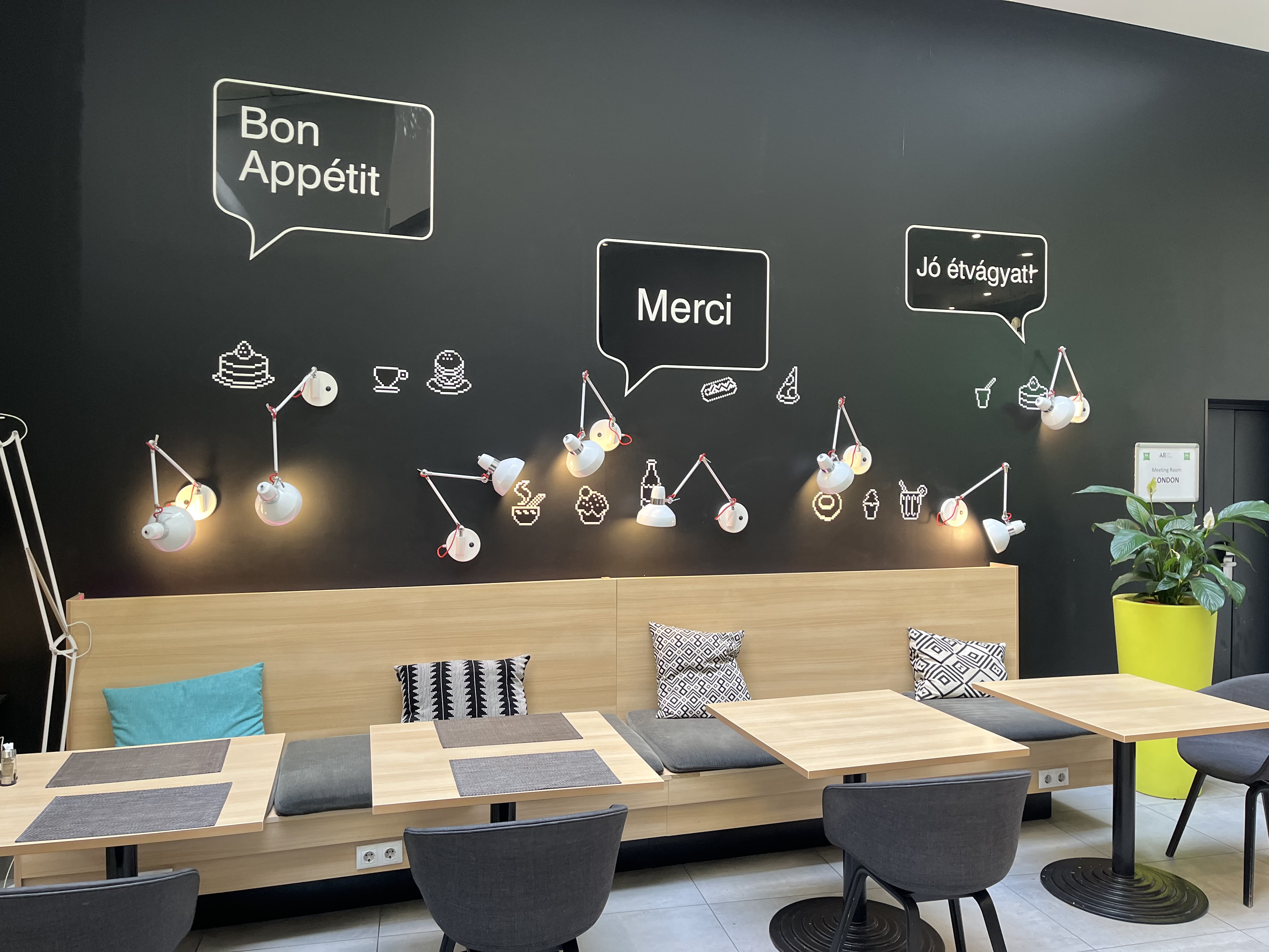 ibis Style Budapest Center - az egyedüli 3* superior szálloda Budapest szívében 70 fős rendezvény kapacitással