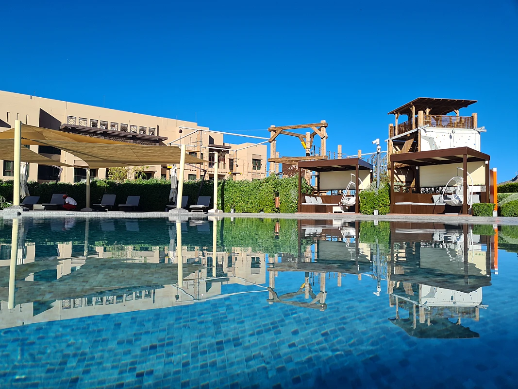 A HotelPremio Group képviseli  itthon Oman legrégebbi utazásszervező cégét, a Bahwan Tourism LLC-t
