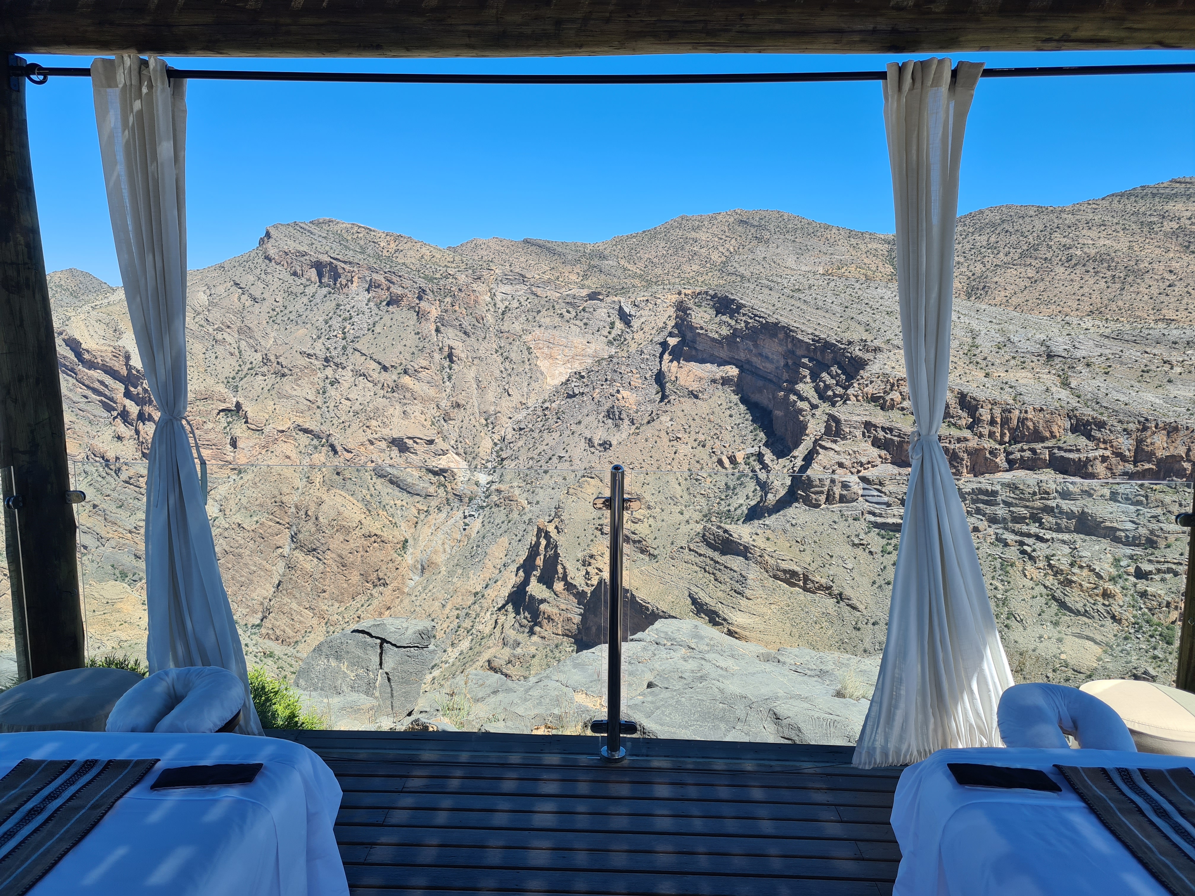 A HotelPremio Group képviseli  itthon Oman legrégebbi utazásszervező cégét, a Bahwan Tourism LLC-t