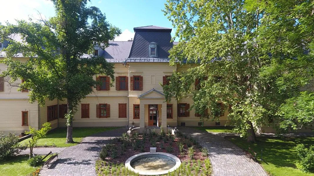 Főnix Wellness Resort