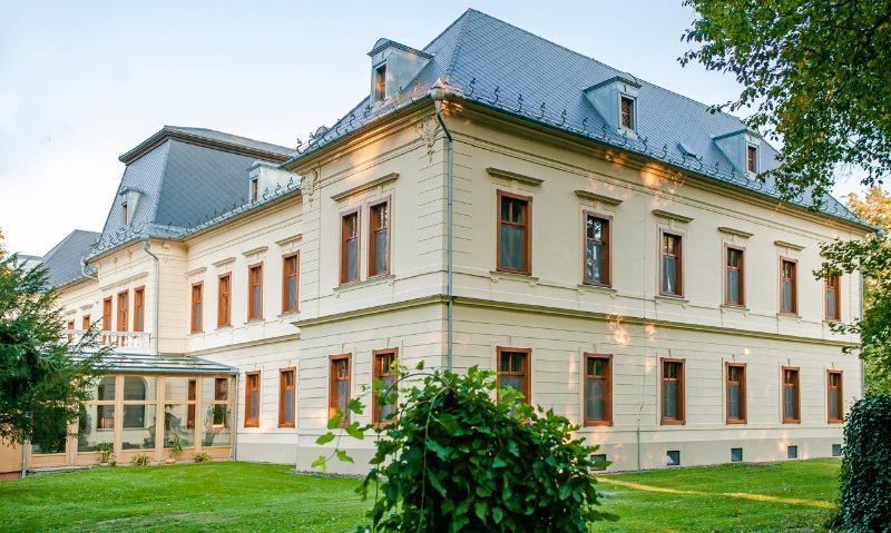 Főnix Wellness Resort céges csapatépítő szállással