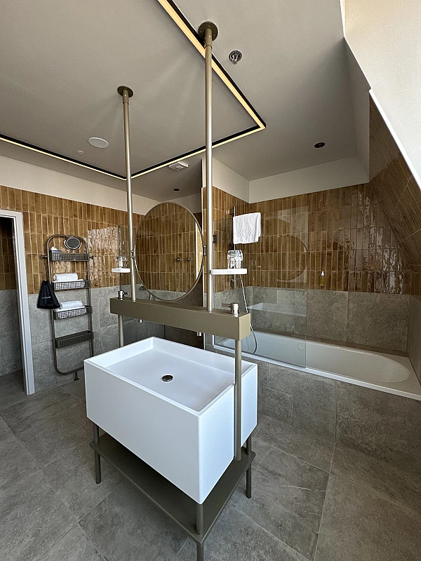 You Hotel Budapest Cegeshelyszinek.hu
