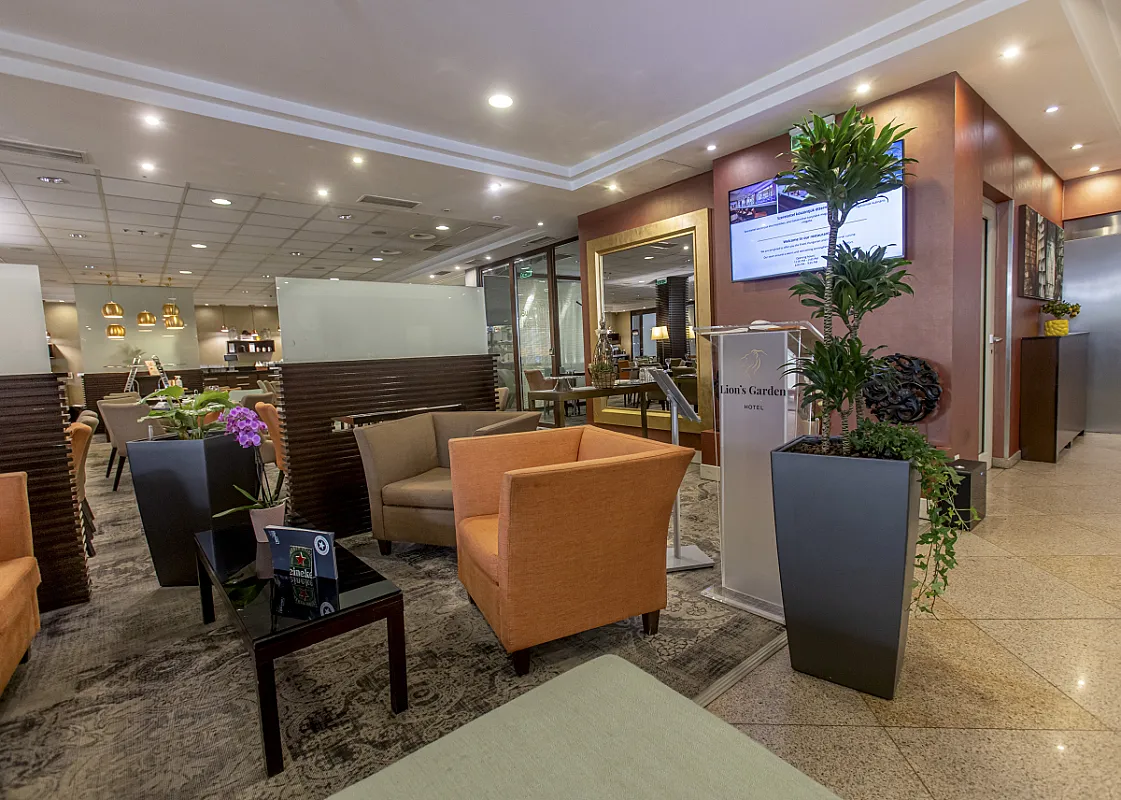 Lion's Garden Hotel