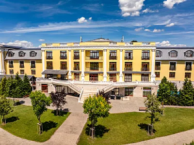 Hotel Golden Palace