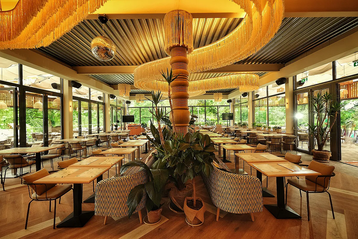 Le Bistro Kitchen and More