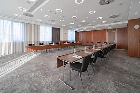 DoubleTree by Hilton Hotel Zagreb, Mimosa, cegeshelyszinek.hu