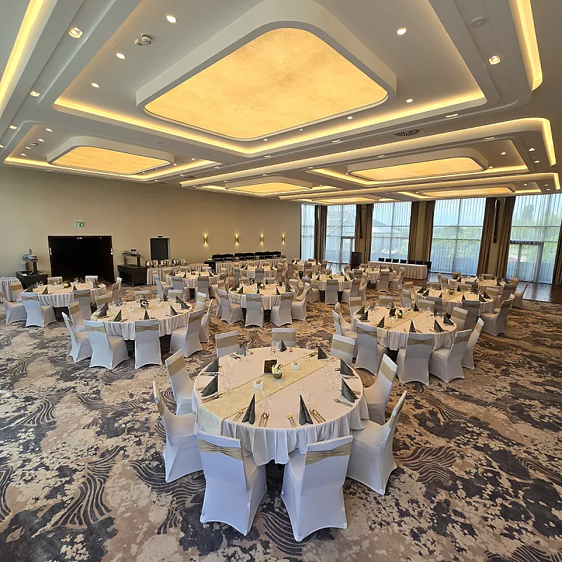 Tisia Hotel & Spa
