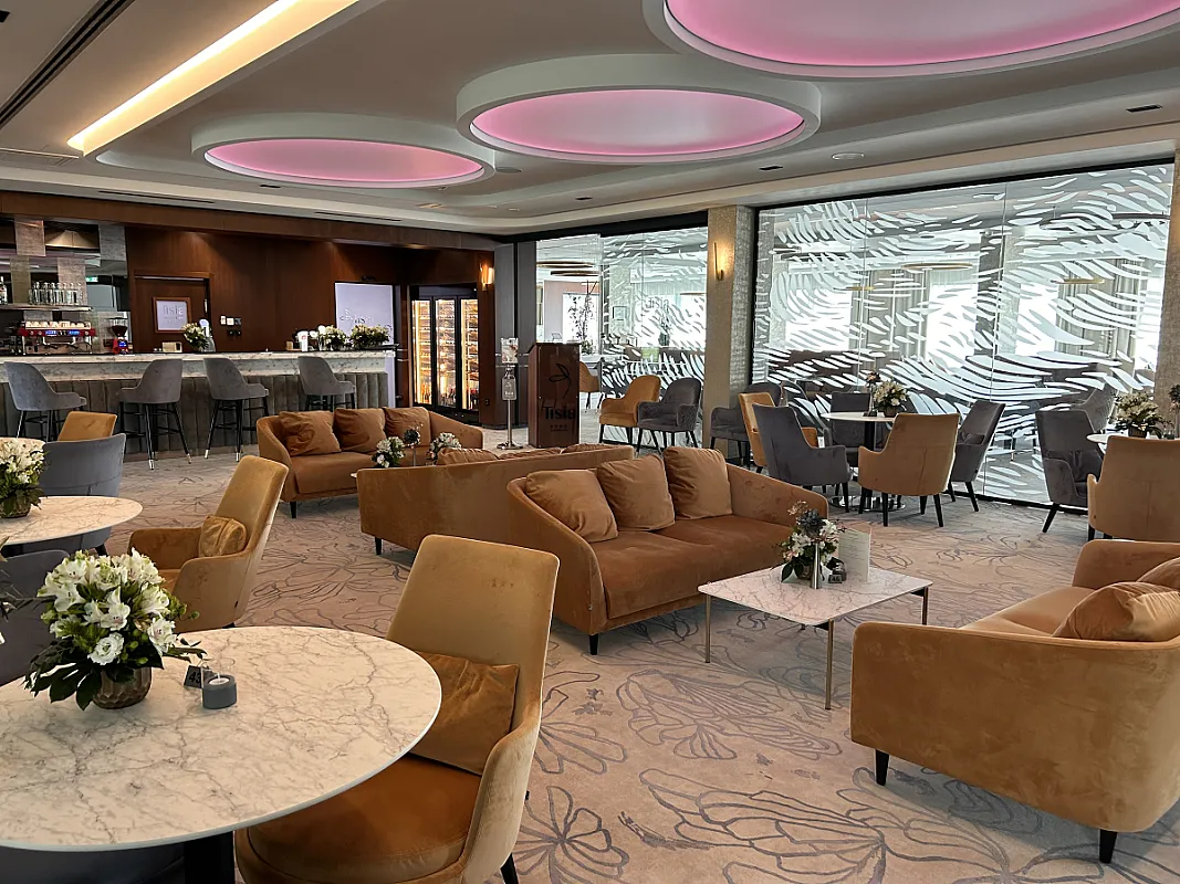 Tisia Hotel & Spa