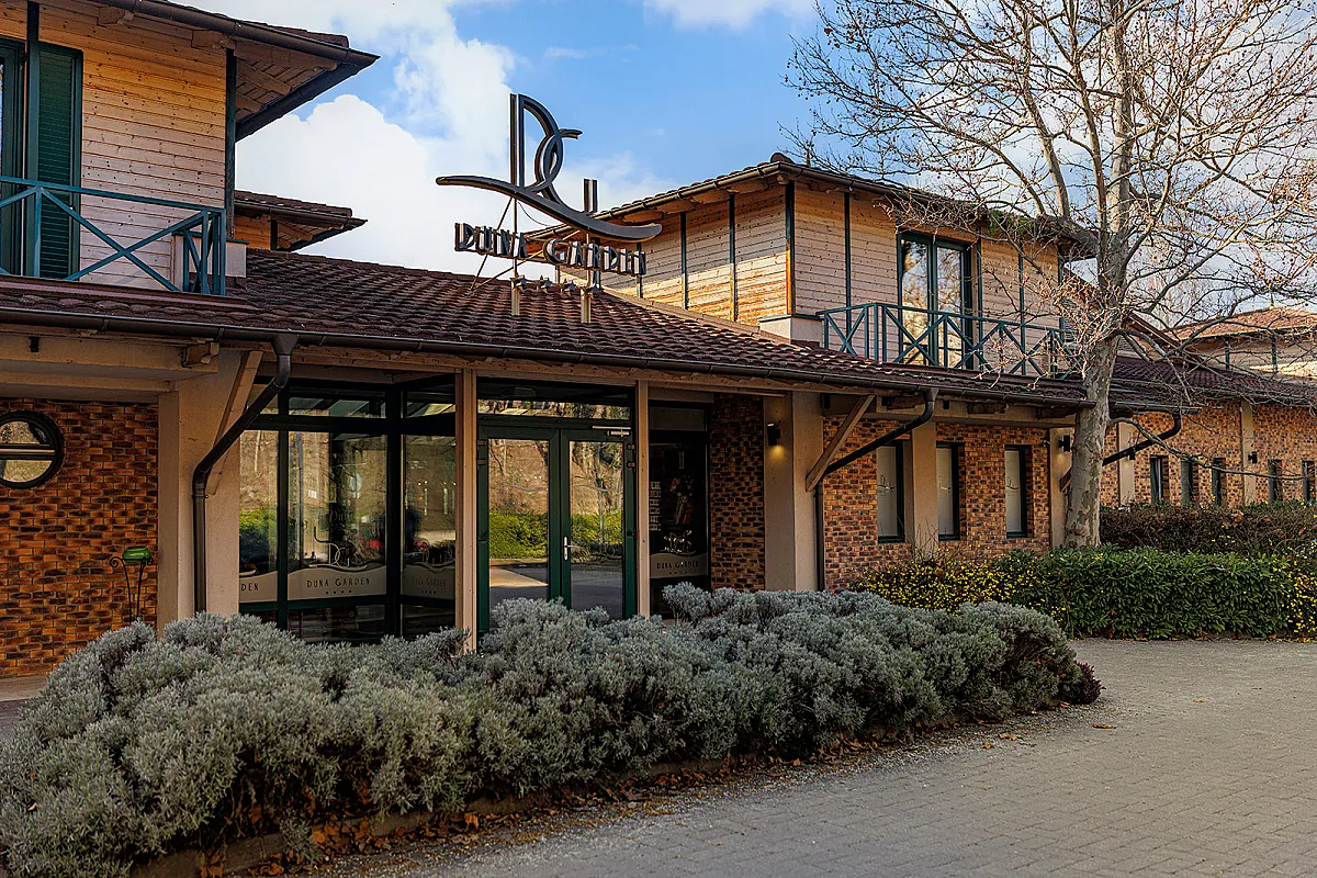 Duna Garden Bisztró és Hotel****