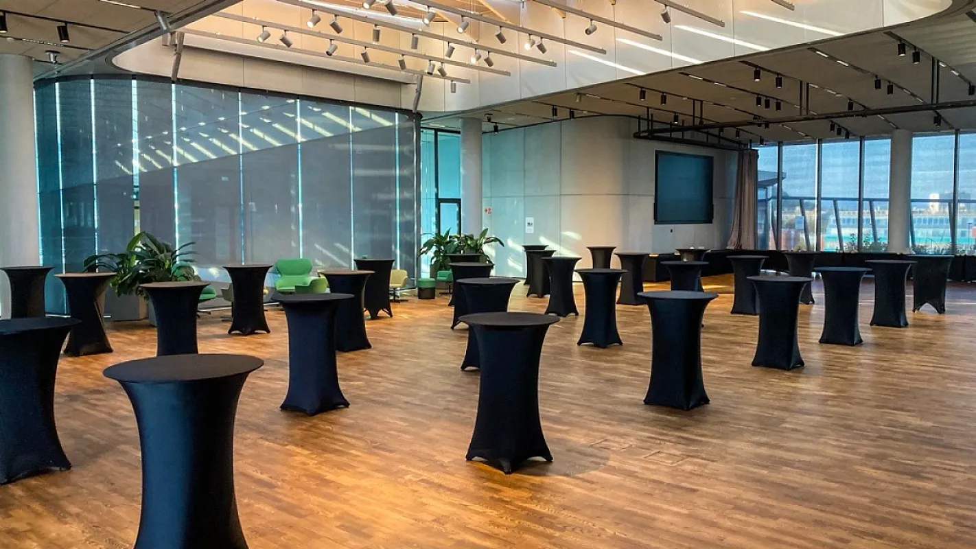 MOL Campus Panorama Konferenciaterem