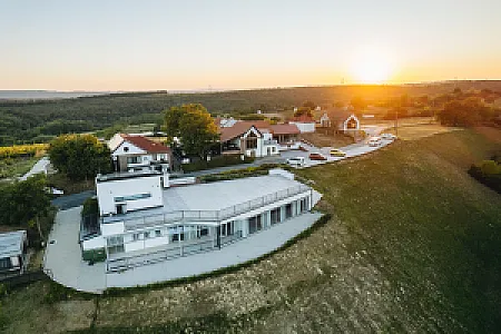LakeView Event by Kányaváry