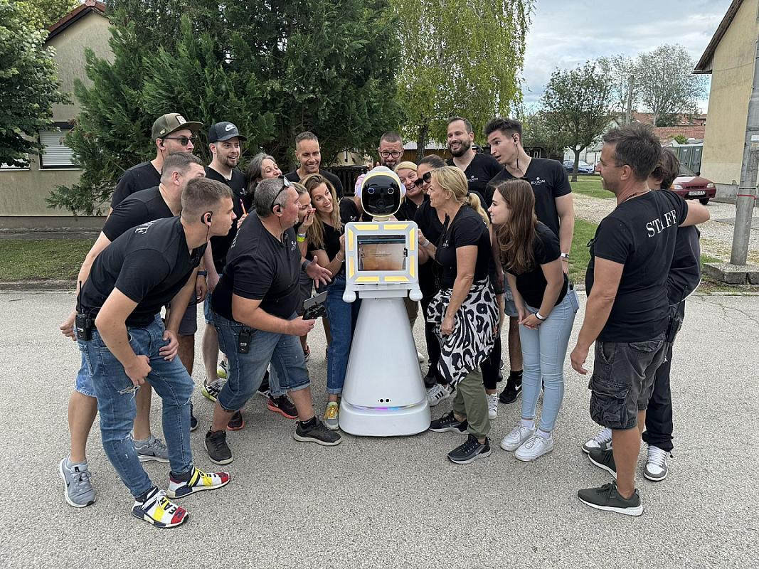 Élményfotózás - AI Selfie - AI Selfierobot - AI Selfiebox
