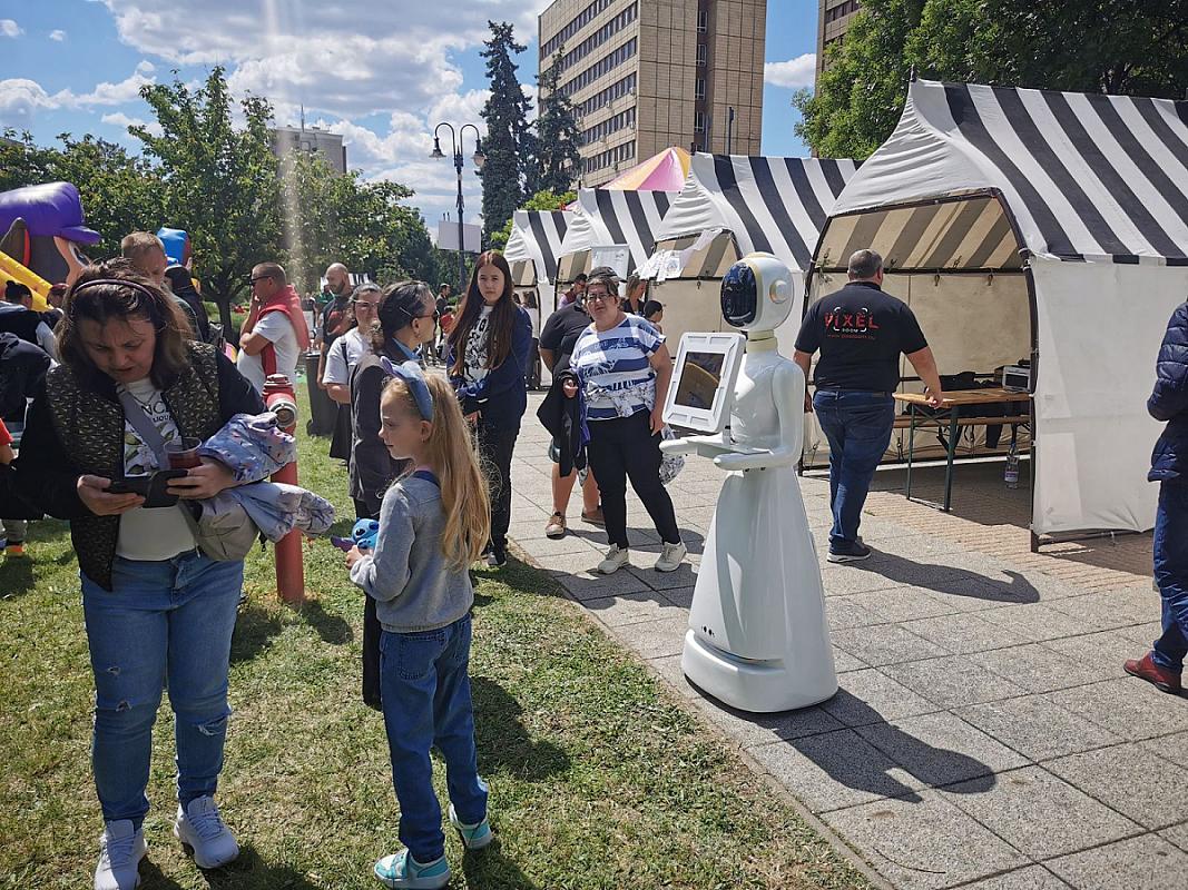 Élményfotózás - AI Selfie - AI Selfierobot - AI Selfiebox