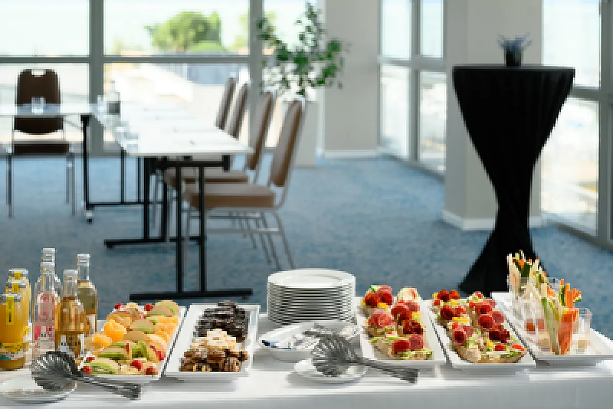 Hotel Yacht Wellness & Business