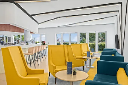 Hotel Yacht Wellness & Business