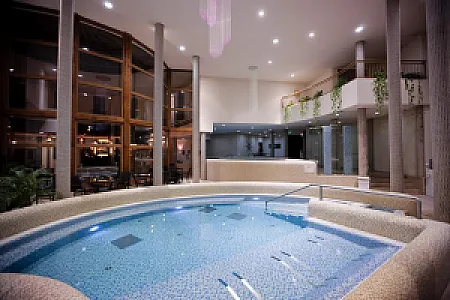 Colosseum Hotel