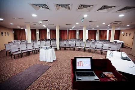 Colosseum Hotel